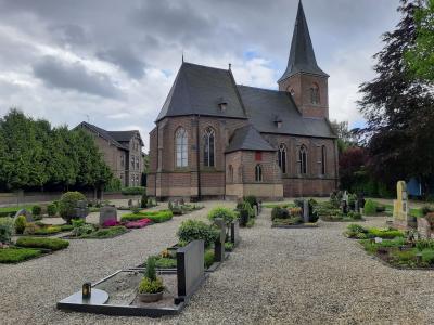 Foto vom Friedhof in Huisberden