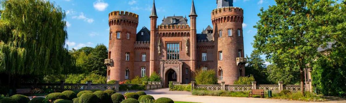 Schloss Moyland Foto vom Schloss Moyland mit Gartenanlage