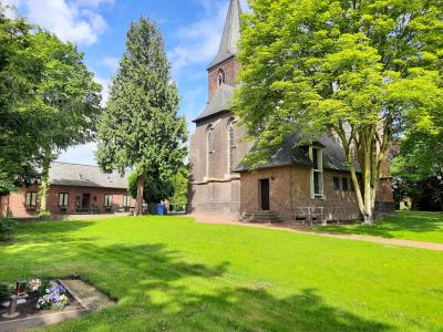 Foto vom alten Friedhof in Hau