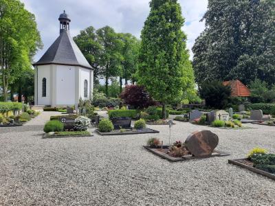 Foto vom Friedhof in Moyland