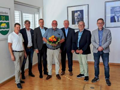 Foto der Verabschiedung des Gemeindeoberverwaltungsrates Henseler