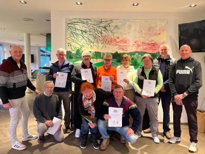 Seniorengolfer erhielten das Platzreifezertifikat